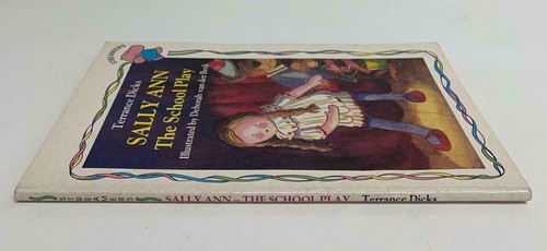 Sally Ann ~ The School Play by Terrance Dicks & Deborah Van der Beek 1989 - Picture 3 of 4