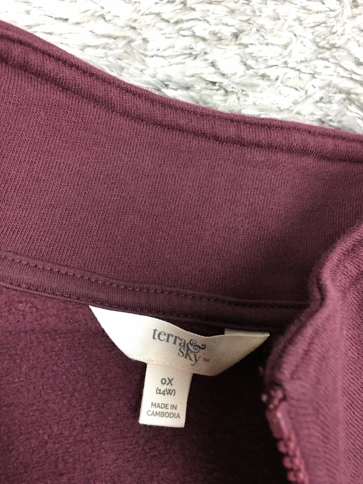Pulôver Terra & Sky feminino 1/4 zíper tamanho 0X vermelho escuro/roxo 14W algodão - Imagem 4 de 4