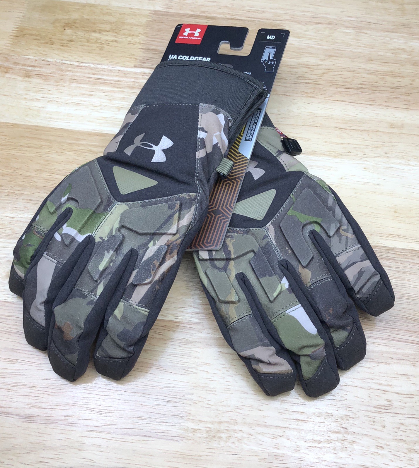 under armour men's coldgear infrared scent control 2.0 primer gloves