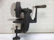VINTAGE CRUSO JUNIOR HAND CRANK BENCH GRINDER SHARPENER NO.95E#b12