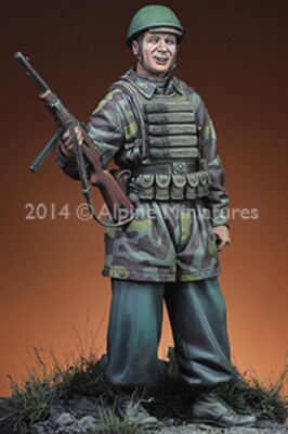 MW22 ALPINE MINIATURES 16025 ITALIAN PARATROOPER ''NEMBO'' DIVISION  1/16 FIGURE