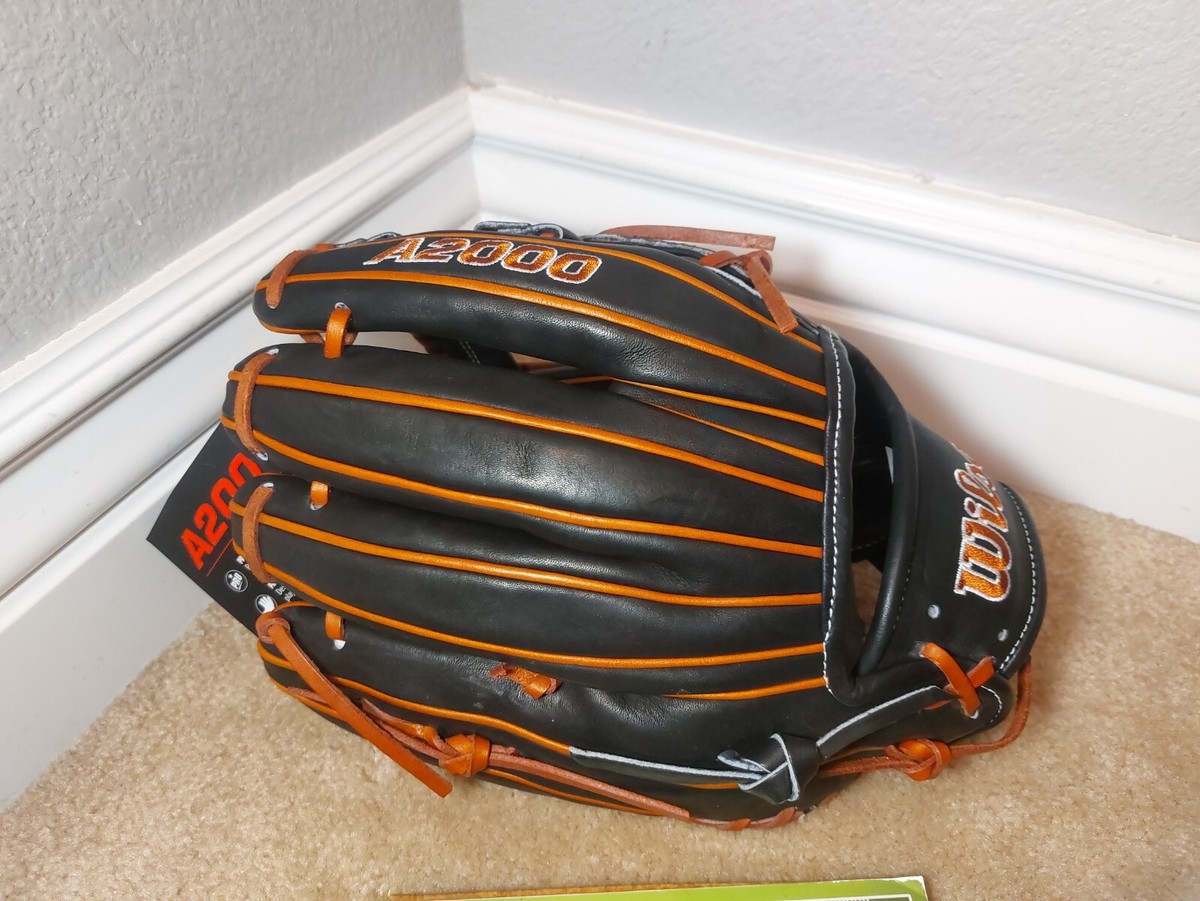 WILSON A2000 1716 11.5