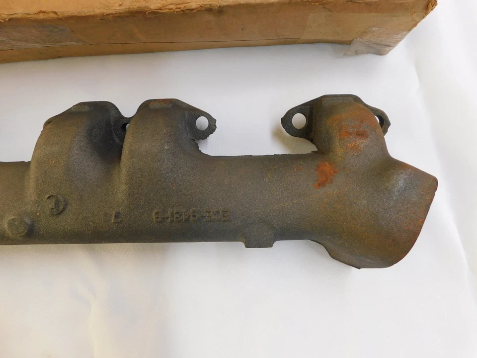 Nuevo de Lote Original Ford 1955 1956 Fairlane Colector de Escape 292 312ci Crown Victoria Foto 3 de 4