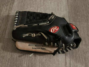 Gant De Baseball En Cuir | Vecteur Premium