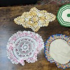 Vintage Crochet Doily Lot 10 Colorful Matched Set + Red Trim Farmhouse Cottage — photo 4
