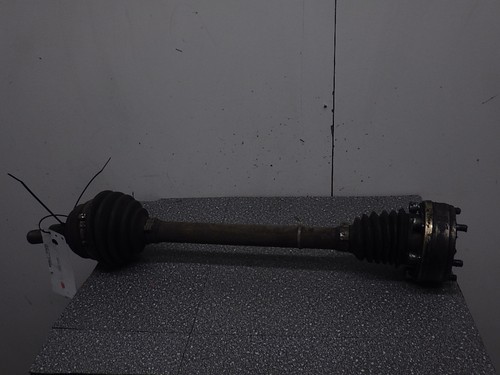 Antriebswelle VW Golf IV (1J) 1.4 55kW 75PS vorne links  AKQ