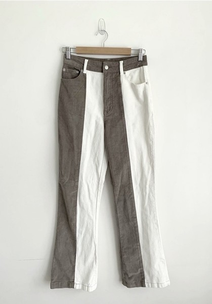 Glassons 2 Tone Taupe & White Corduroy High Waisted Flared Jeans Size 8
