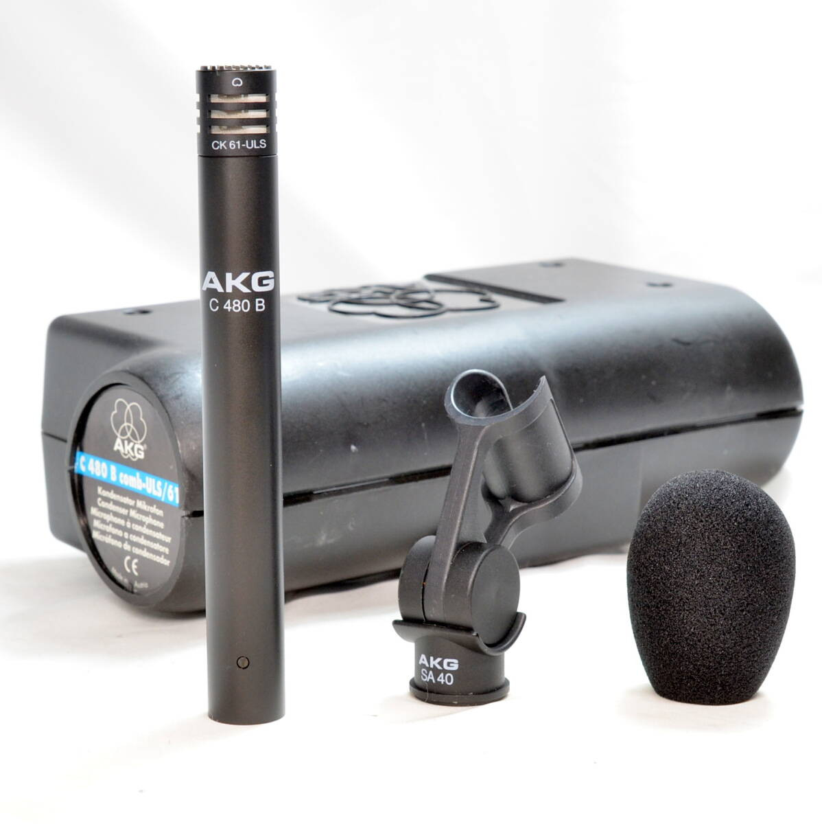 AKG C480 B Condenser Microphone w/ CK61 ULS Cardioid Capsule AKG C480 B Condenser Microphone w/ CK61 ULS Cardioid Capsule