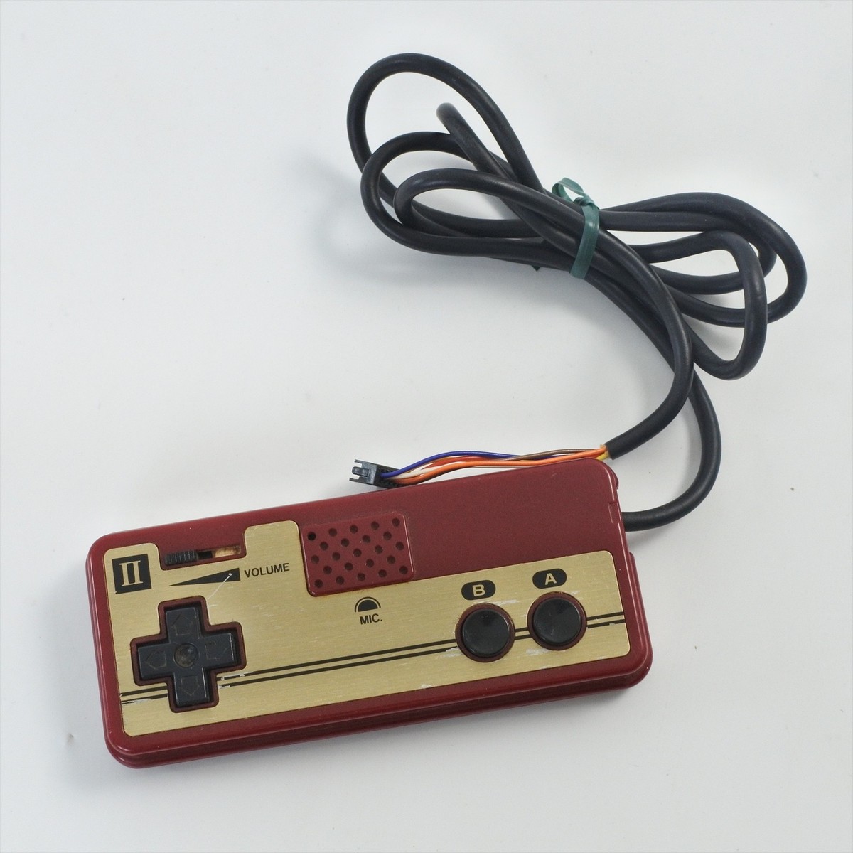 World Famicon Cup ゲーム機 本体とコントローラー2個 楽天市場】【2P対応 ファミコン ゲーム 内蔵 本体 互換機 GAME
