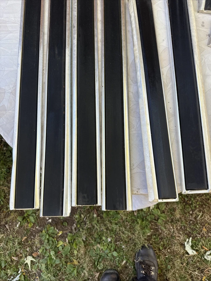 1980-1986 Ford Truck F-150 Trim Molding Set Long Bed - Image 2 of 4