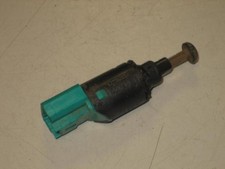 Contacteur feu stop PEUGEOT 307 PHASE 2 CABRIOLET 453467