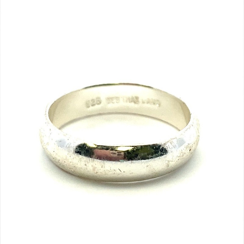 Designer Sterling Silver Smooth Band Ring Size 9 Classic Minimalist Wedding Band