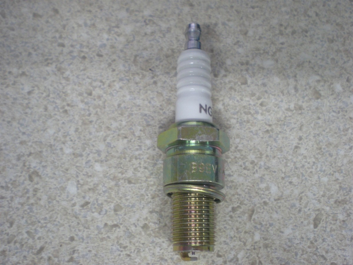❇︎order❇︎ NOS NGK Gold Palladium Spark Plug 7124 B9EV | eBay