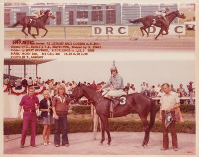 1974 Detroit Race Course Winner's Circle ''Cal's Nette'' Horse Racing Photograph