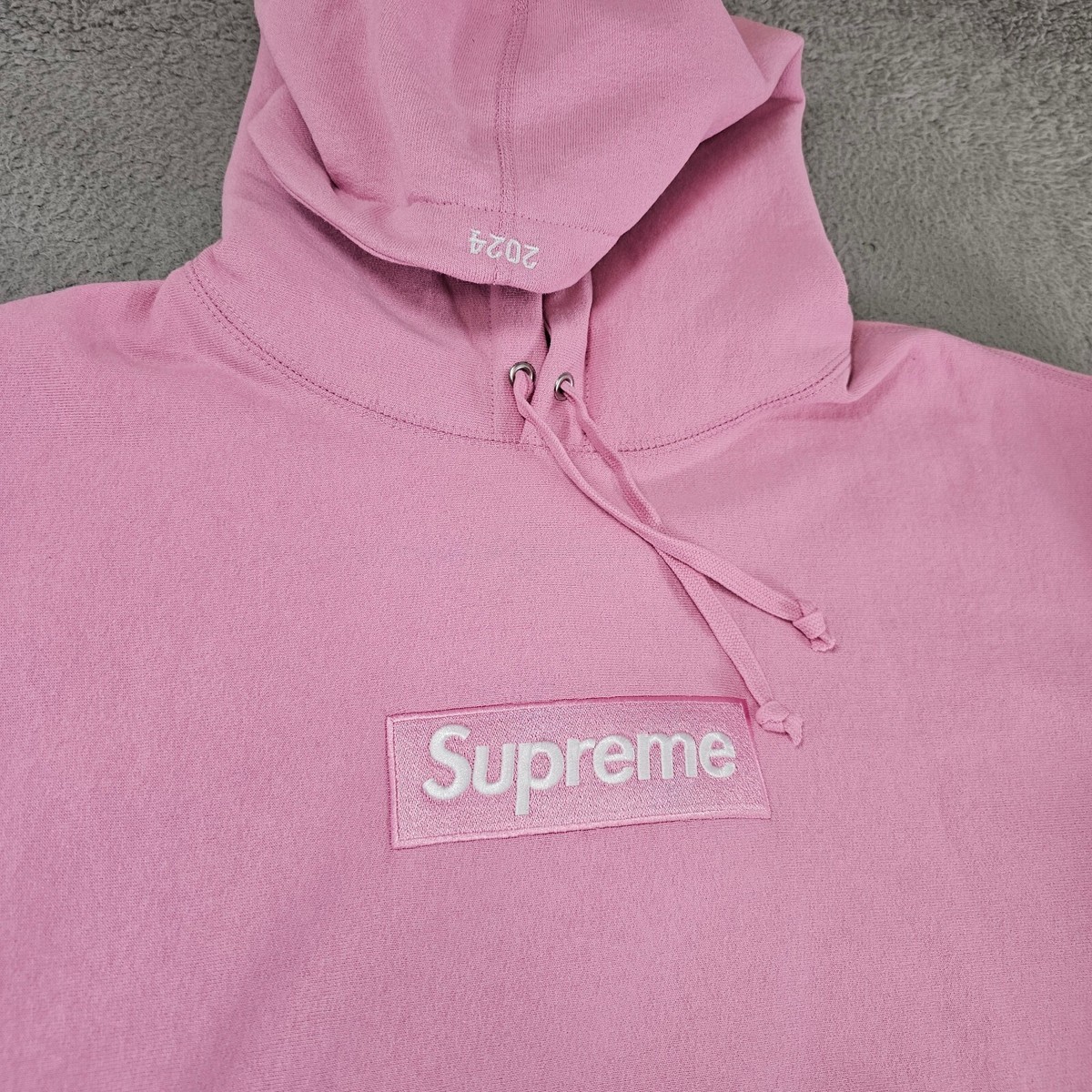 Supreme Box Logo Hoodie Hooded Sweatshirt FW24 Dusty Pink Supreme Box Logo Hoodie Hooded Sweatshirt FW24 Dusty Pink