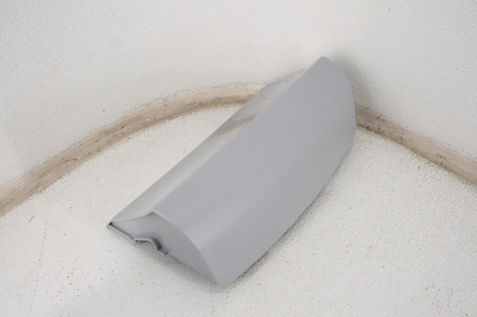 PetSafe ScoopFree Complete Plus Self Cleaning Cat Litter Box w Front