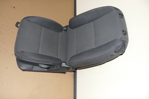 VW Golf Plus 5M Golf 6 1K 5K auch Kombi Sitz vorne links Fahrersitz 2/3-Türer