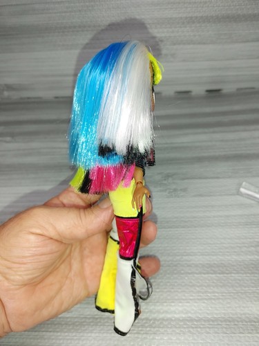 L.O.L. Surprise! OMG Lights Angles Fashion Doll. GUC - Picture 8 of 12
