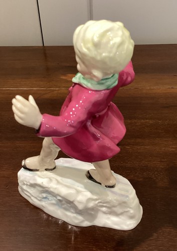 Royal Worcester Figurine “January” 3452. F G Dougherty - Picture 10 of 13