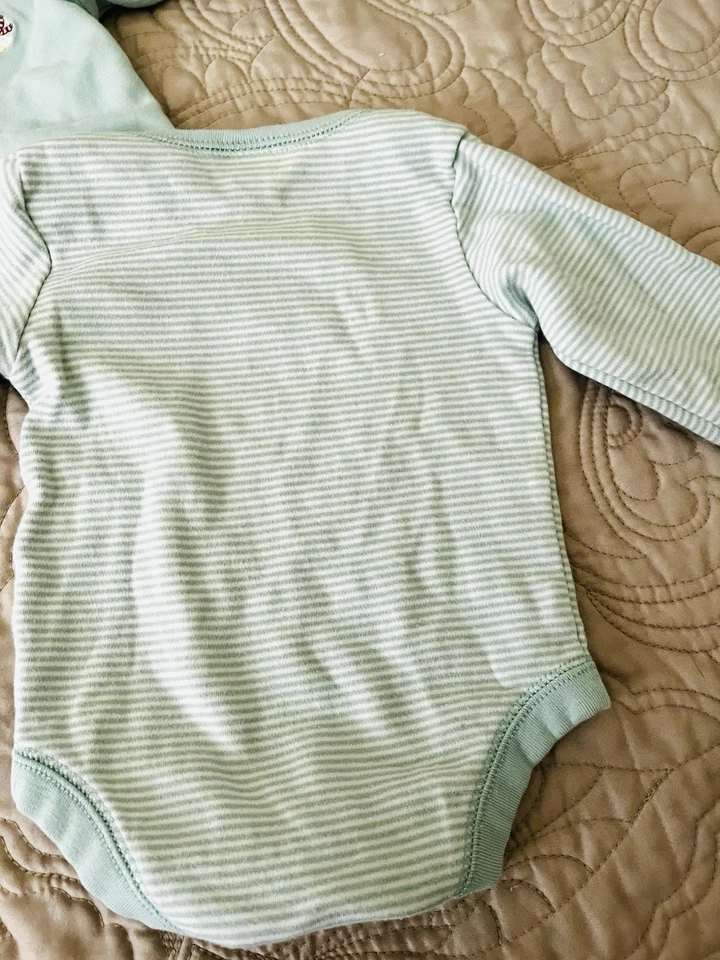 Baby Gap Jacket Hat And One Piece Tee Sz Newborn & To 0-3 Mos. VTG - Image 4 of 4