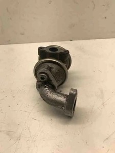 AUDI A6 4F2, C6 AGR-Ventil 06E131101C 2.40 Petrol 2005 32603815