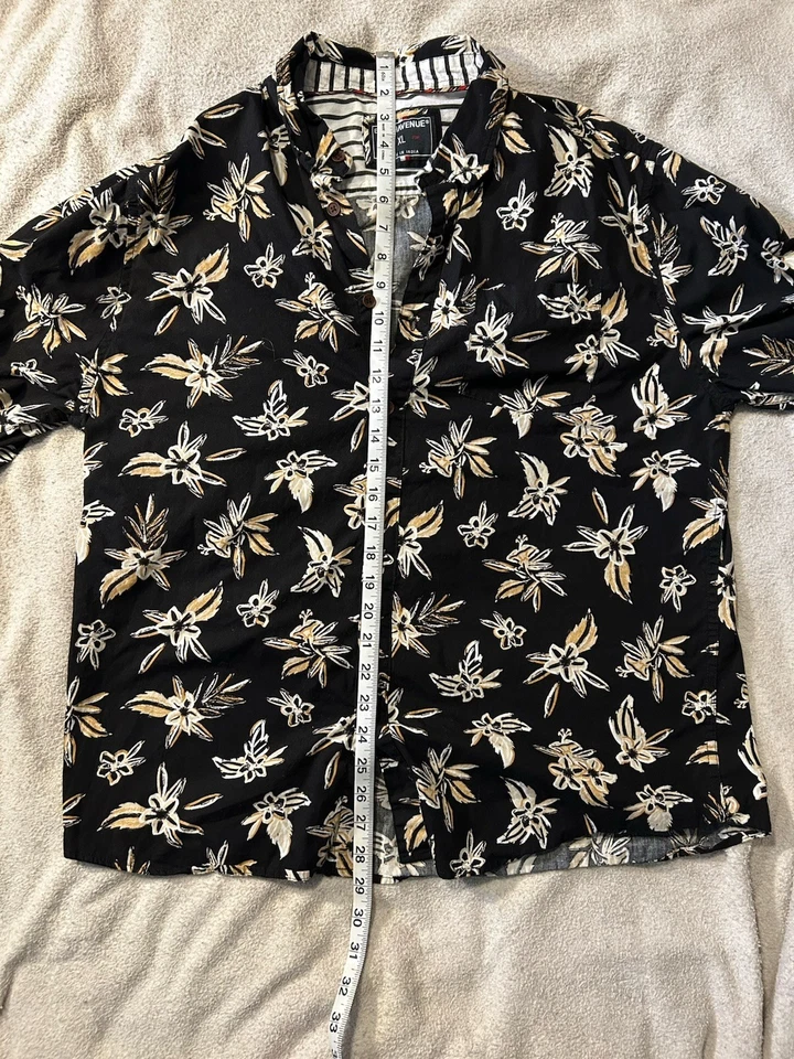 Camisa social masculina preta manga longa flor havaiana tamanho XL - Imagem 3 de 4