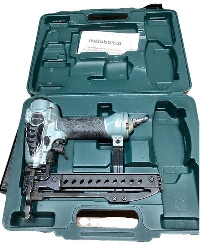 Metabo HPT 18-Gauge 1/4 in. Crown 1-1/2 in. Narrow Crown Stapler N3804AB3 - Afbeelding 2 van 4