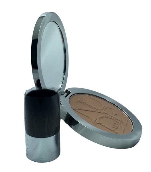 dior tan powder