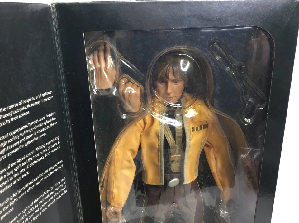 Figura 1:6 exclusiva de Star Wars Luke Skywalker Rebel Hero: Yavin IV NUEVA Foto 2 de 4