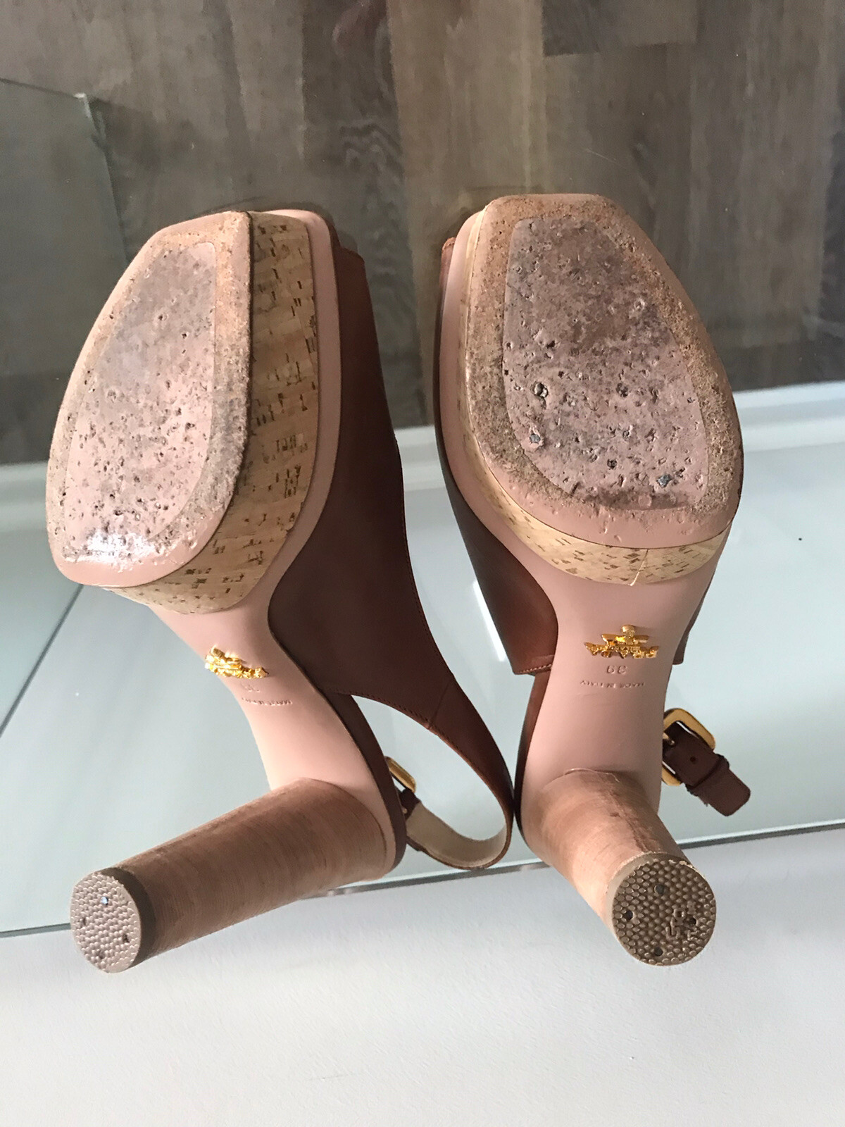 AUTHENTIC PRADA LEATHER HEELS PLATFORM SANDALS SI… - image 9