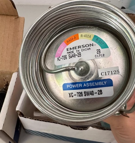 1pcs EMERSON expansion valve power head XC-726SW40-2B R404A New Free Ship