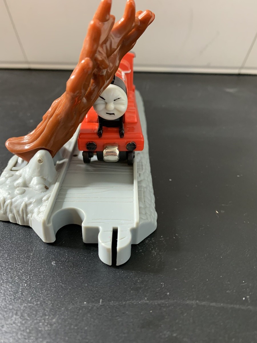 JAMES TROUBLE WITH TREES THOMAS TRAIN DVD Play Scene Deluxe