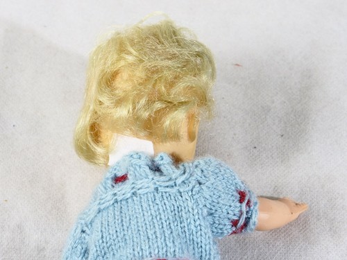 Kunststoffpuppe Weichkopf mit Kleidung Hausbau 28 cm - Bild 3 von 9