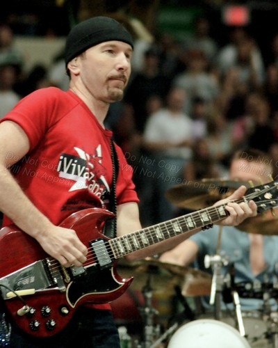 U2 The Edge - 8x10 Original concert photo Pittsburgh 2001 - 第 1/1 張圖片