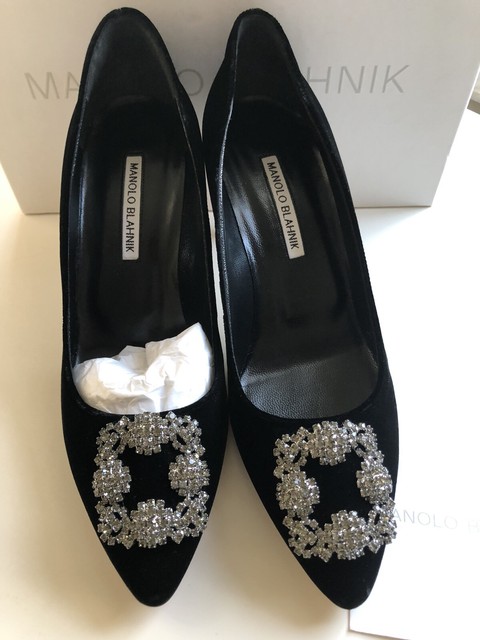 manolo blahnik hangisi 70 sale