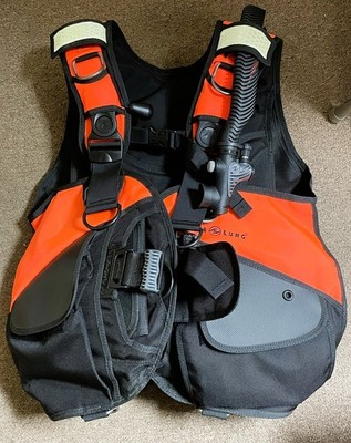 New Old Stock - Aqua Lung Pro QDM BC - Size Large - Closeout!!