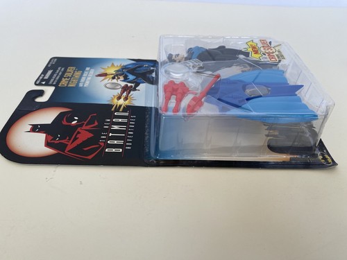The New Batman Adventures Crime Solver Nightwing Action Figure 1997 Kenner NEW - Picture 7 of 9