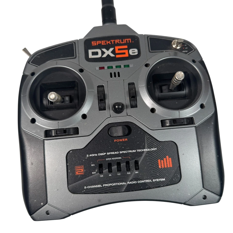 Futaba Attack-4 FP-T4NBL & Spektrum DX5e RC Transmitters Lot AS IS Untested - Image 3 of 4