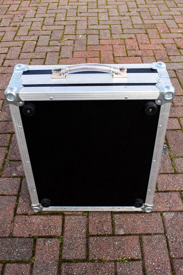 Swan Flight Case for Chamsys MagicQ MQ50 Lighting Console (Hex) - Image 4 of 4