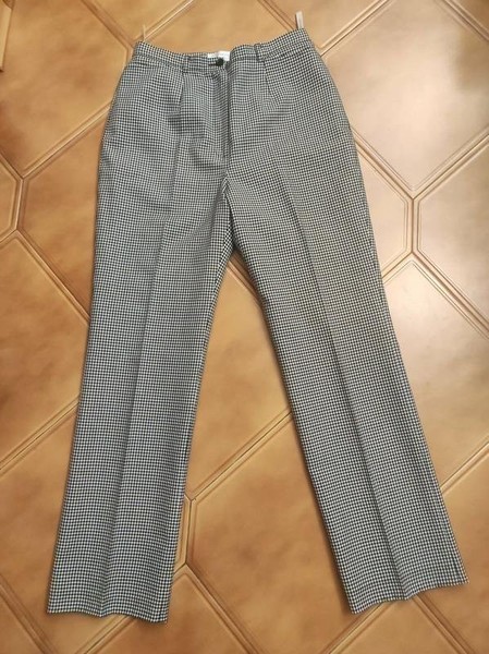 Women Cotswold Collections Trousers White Wool M