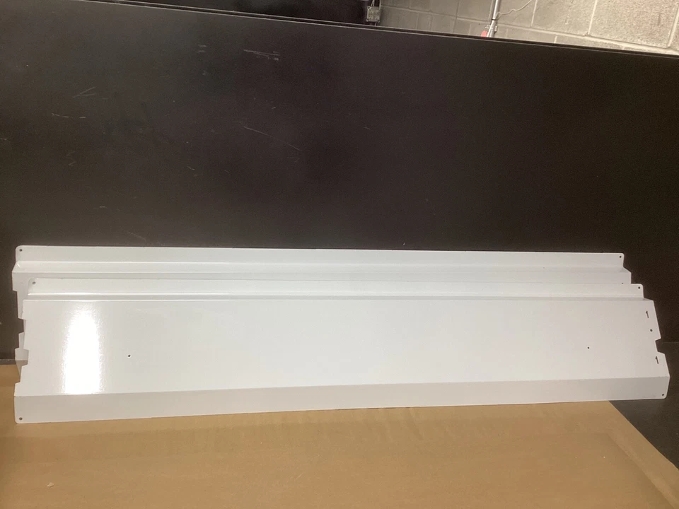 KIT REFLECTOR LITHONIA LIGHTING CLASE R 2RT8R232BINP #199JMC2TOP*CO Foto 4 de 4