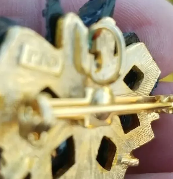 Picture 5 of 5