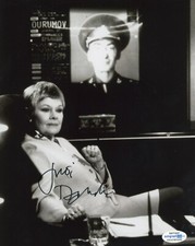 Judi Dench Bond Goldeneye Autographed Signed 8x10 Photo COA 