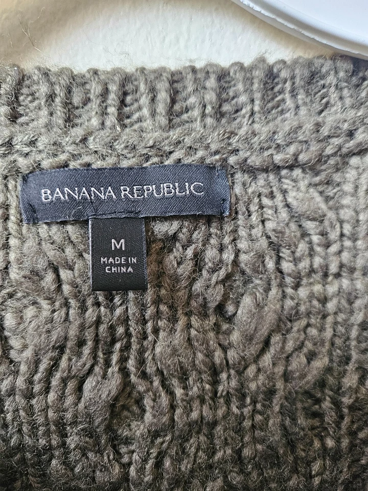 Suéter Mujer Banana Republic Mediano Color Oliva, Usado Ver Fotos (A20) Foto 3 de 4