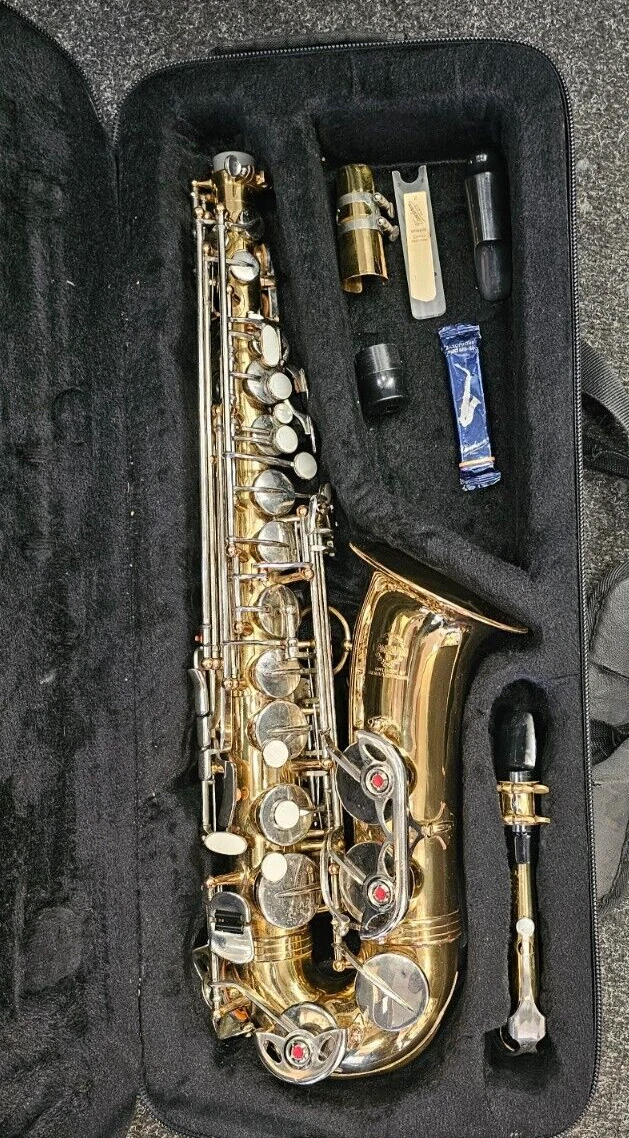 Earlham sale alto saxophone