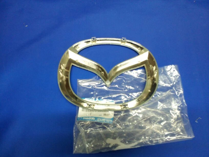 2007 2008 2009 2010 2011 2012 Mazda CX9 front grill emblem oem new !!! - Image 2 of 3