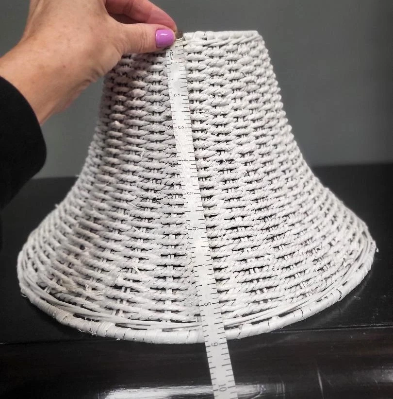 Pantalla de lámpara de tejido abierto cuerda de ratán real blanco (8" de alto) Foto 3 de 4
