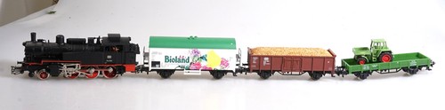 (0450) Märklin H0 Dampflok- BR 74701+ Güterwagen Bauernhof Bioland Fend Trecker | Condition: Gebraucht