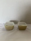 Set Of Two Pyrex Refrigerator Dish With Lids Vintage Speckled Beige/Tan USA