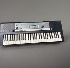 Yamaha YPT-240 61-Key Portable Keyboard With Ultra Wide Stereo